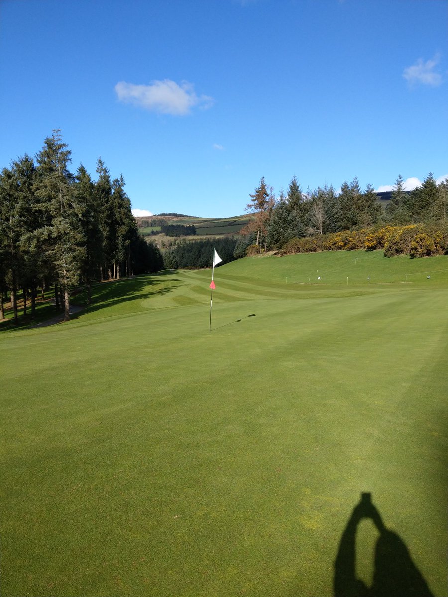 murr5patrick's tweet photo. @Macreddingolf #gloriousmacreddin👌🏌Happy Thursday's 😎 https://t.co/GZEbvRp1SJ