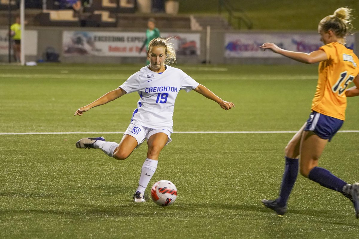 BadgerWSoccer tweet picture