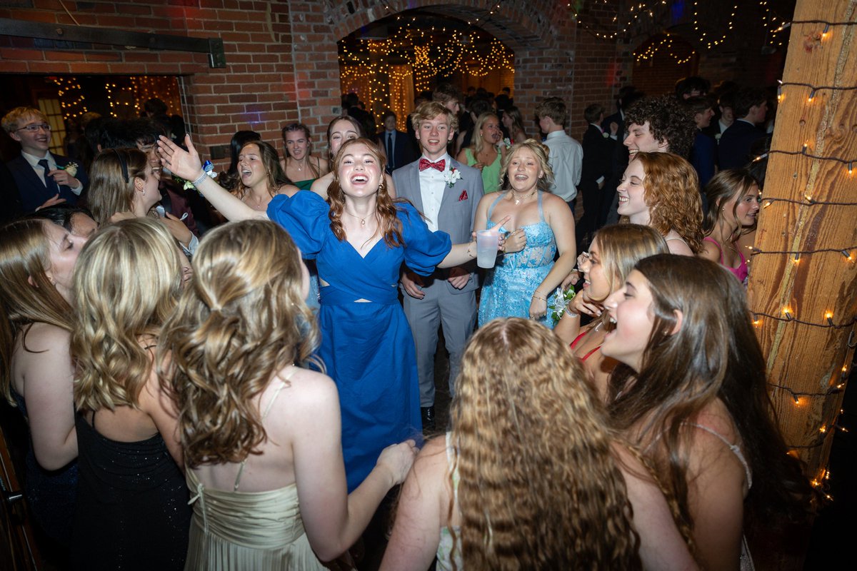 GCHSTheMax's tweet photo. Prom 2024 https://t.co/pJmqgFHRyA