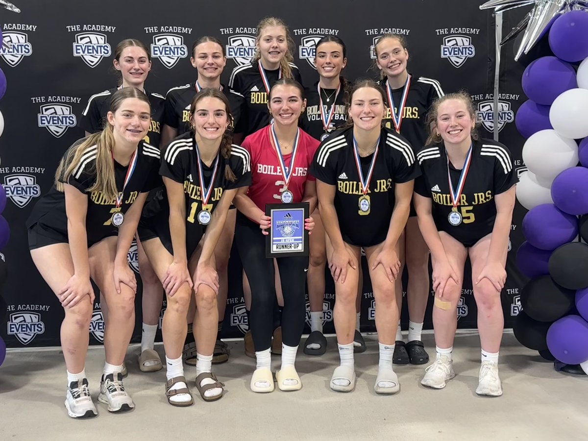 Proud of my @BoilerJuniorsVB girls! We only dropped 3 sets all weekend & finished Runner-Up for the 2nd week in a row! 👏🏼👏🏼 Up Next: CanAm Classic 🇨🇦🇺🇸 @TAVCRecruiting @PrepDigIN @ButlerVB @PurdueVB @IndianaVB @GoBearcatsVB @MiamiOH_VBall @WKUVolleyball @NKUNorseVB @CatamountVB