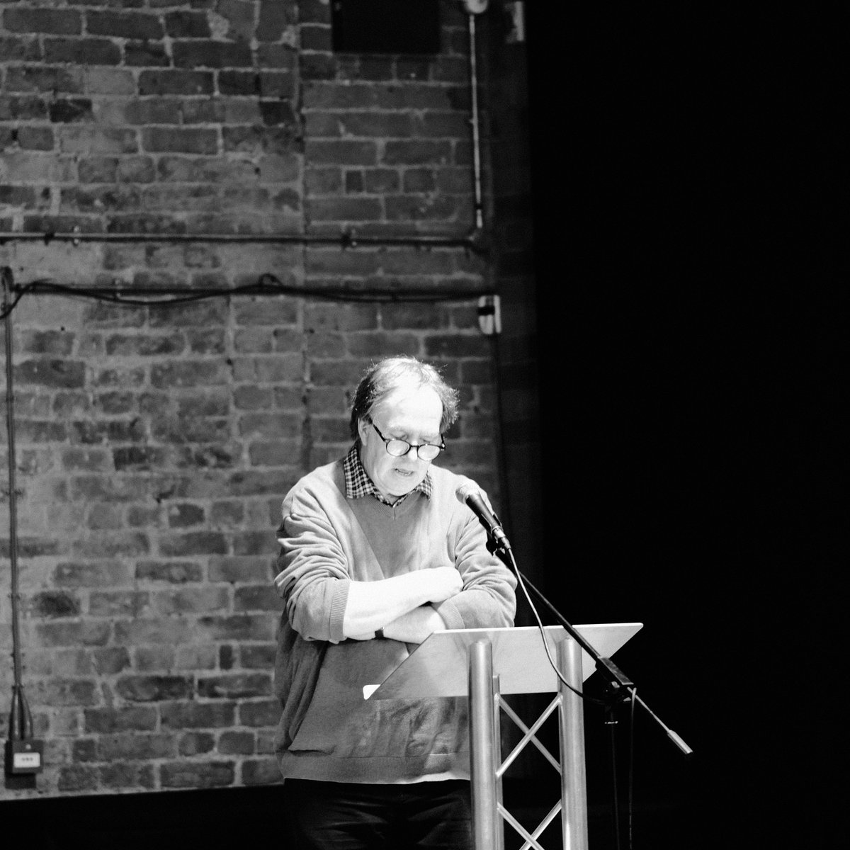 Three fine and varied readings this past Saturday for @PoetsandPlayers @anthonyburgess from Anita Pati @PavilionPoetry, @Carrie_Etter @SerenBooks, Peter Sansom @poetrybusiness @Carcanet, with arresting drumming and improvisation from @SadrArian. Big thanks to everyone involved!