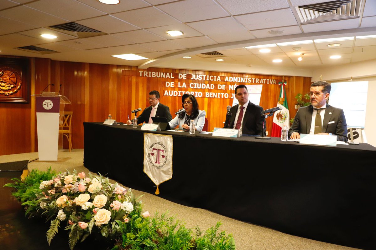 El Comisionado Pdte. del INFO CDMX, @AristidesRodri encabeza la firma de Convenio con la Mgda. Pdta. del @TJA_CDMX, @efuentesjim, Juan José Serrano Mendoza, secretario de la @ContraloriaCDMX y @winazles, de @auditoriacdmex 📹 lc.cx/hI7eil