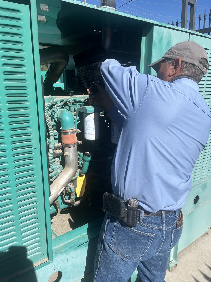 Ismael Vela, a @usibwc American Dam team member, performs maintenance to the back-up generators at our headquarters office. Mission-dedicated personnel like Mr. Vela allow us to excel and truly show us what public service is! ibwc.gov #water #PSRW