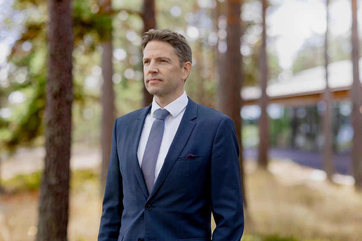 The BoD of Neste and Matti Lehmus, President and CEO since May 2022, have reached a mutual agreement that Lehmus will leave his position as the President and CEO. The BoD has initiated a search process for a new President and CEO. bit.ly/3JDnJ5m
