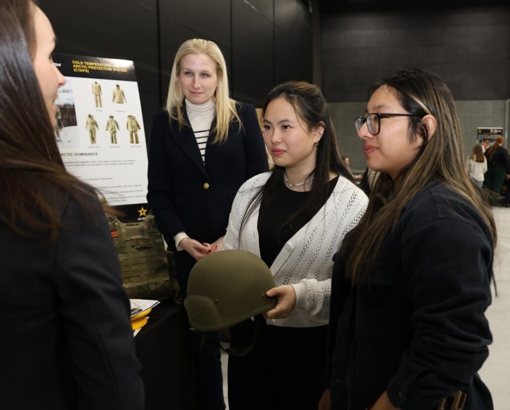 Local female high school students came to find out at the Discover Engineering, Science, Technology in You, or DESTINY, event hosted recently by the U.S. Army  Soldier Center. 
Click to read more! 
army.mil/article/275754