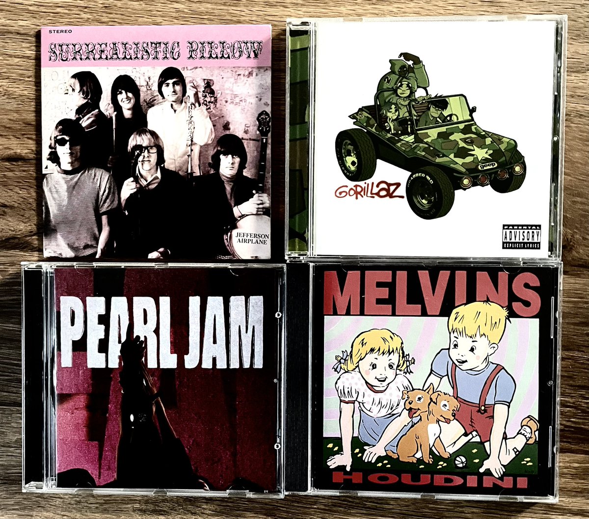 Sunday 28/4/24
#JeffersonAirplane #Gorillaz #PearlJam #Melvins
