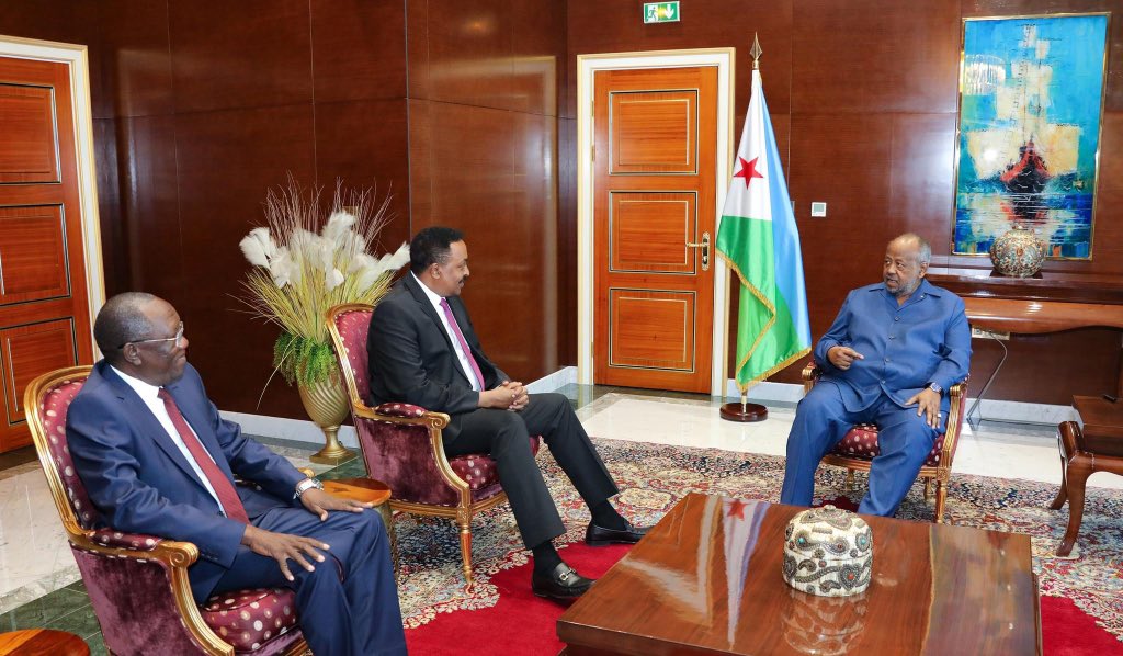 Le Président Guelleh reçoit l’Envoyé spécial de l’IGAD nommé auprès du #Soudan

Le Président de la République, Président en exercice de l’IGAD,  Son Excellence Ismail Omar Guelleh, a reçu ce lundi, en fin de matinée, au Palais de la République, l’Emissaire spécial de l’IGAD…