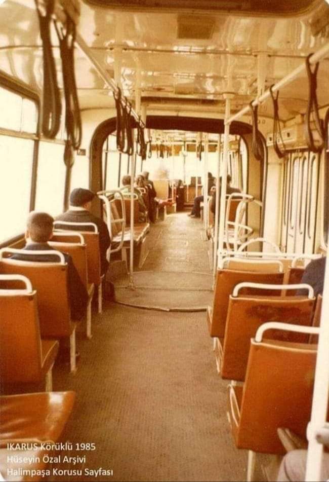 İkarus körüklü İETT otobüsü içi İstanbul 1985