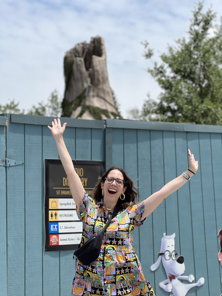 all my dreams (of entering Shrek’s outhouse) come true in June 🥹