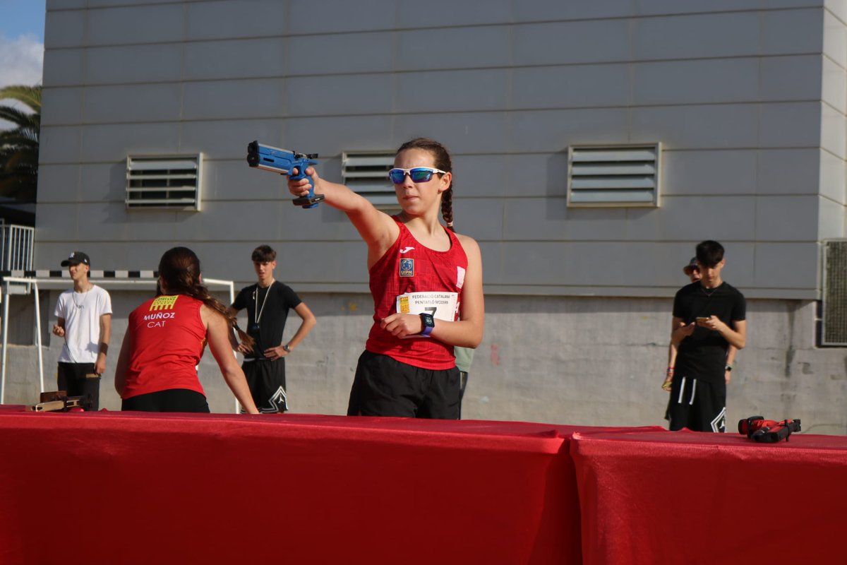 ‼ Somos también Federación de Pentatlón

🙌 Y acabamos de conseguir 🥉🥉 en el Campeonato de España

Tienes todos los detalles en la web de la Federación de Triatlón de Castilla y León

acortar.link/SZyyLD

#pentatlon #ctoÑ #triatlon #teamcyl #teamcyltriatlon