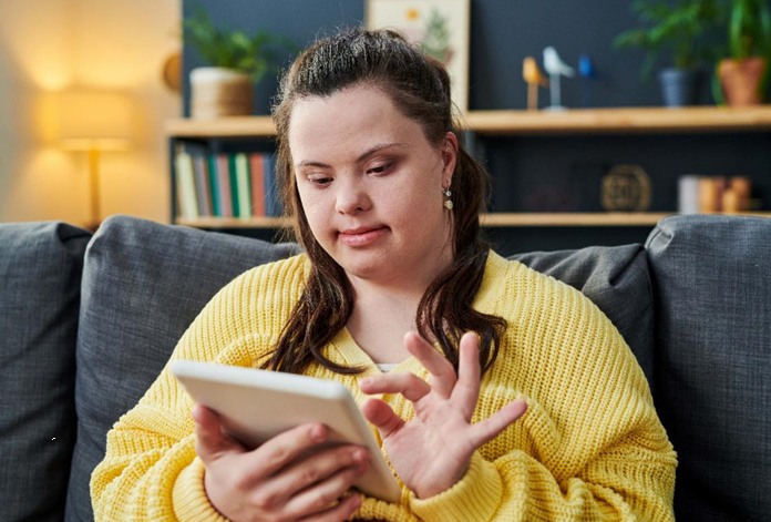 legal_aid_MN's tweet image. Get found! If you have a disability and want the right resources to come your way, complete this online survey produced by @AAHD1. bit.ly/3WjF3nm Survey due May 10! Questions? Contact Jacob Ditsch at jditsch@aahd.us. #DisabilityResources