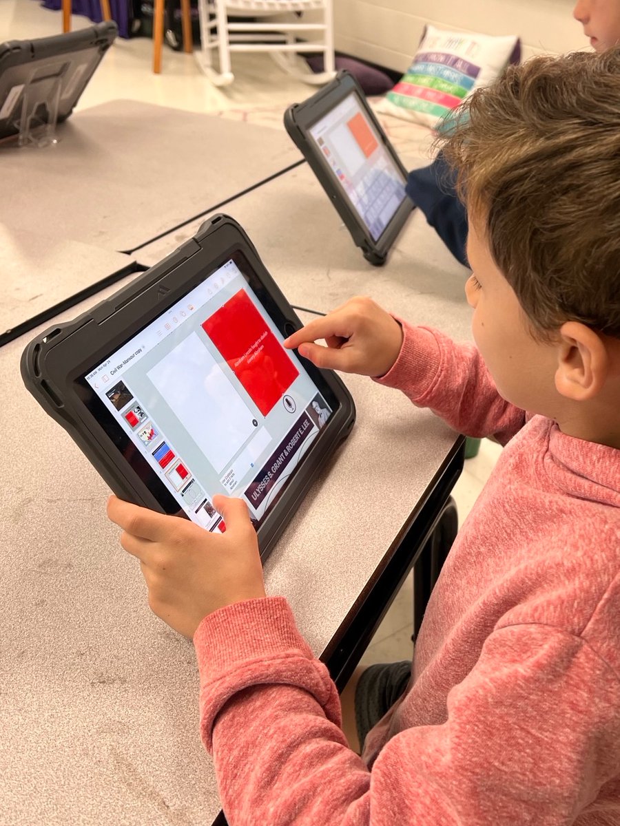 App smashing with Pages & @ChatterPixIt! Yes, please! Second grade Ss are creating a digital book in Pages as they study the Civil War #ePub #AppleDistinguishedSchools @BaileyBears05 @cville_schools @AppleEDU