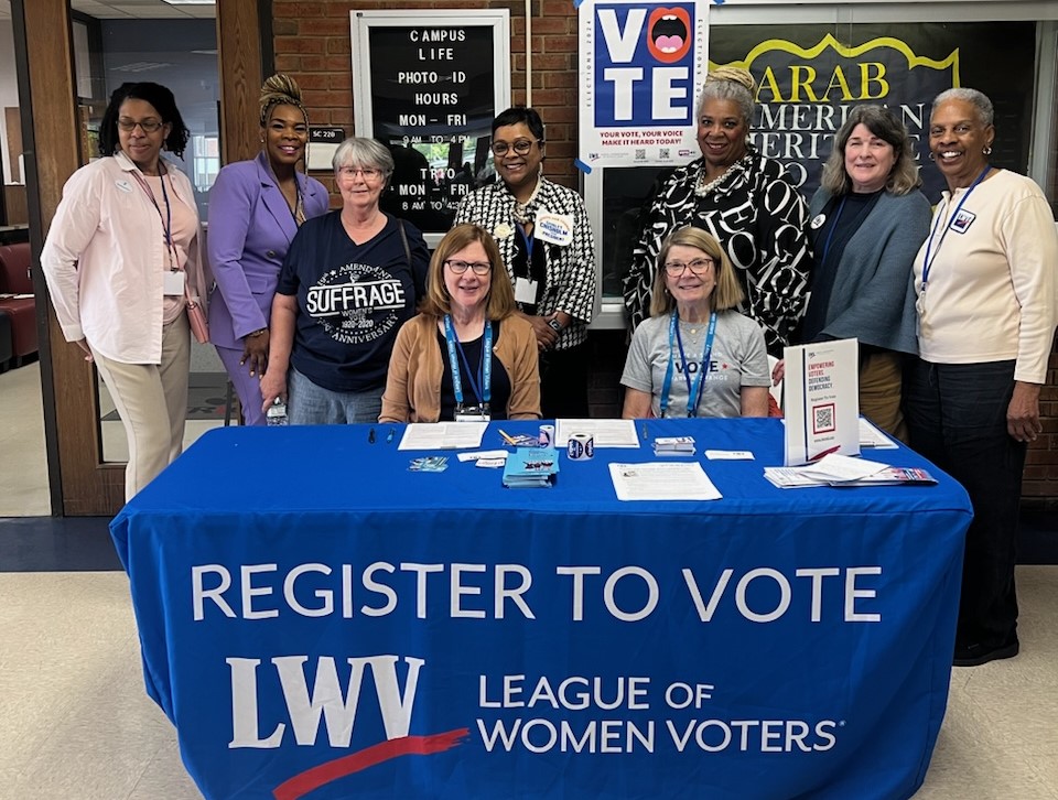 The League was pleased to work with the Gateway Region YMCA for their 2024 Local Youth & Government Conference. League members conducted a voter registration drive and held voter education workshops for students. Find a booklet on Women in Politics at drive.google.com/.../1sxNQhRNNX….