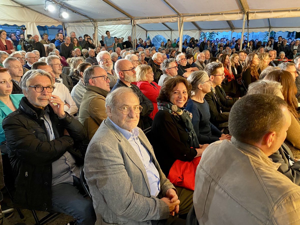 Ce soir <a href="/rglucks1/">Raphael Glucksmann</a> ambiance le Jardin de ville de Grenoble.

Rendez-vous le dimanche 9 juin 2024 pour #ReveillerLEurope !

<a href="/partisocialiste/">Parti socialiste</a> 
<a href="/socialistes38/">Parti socialiste de l’Isère | PS38</a>