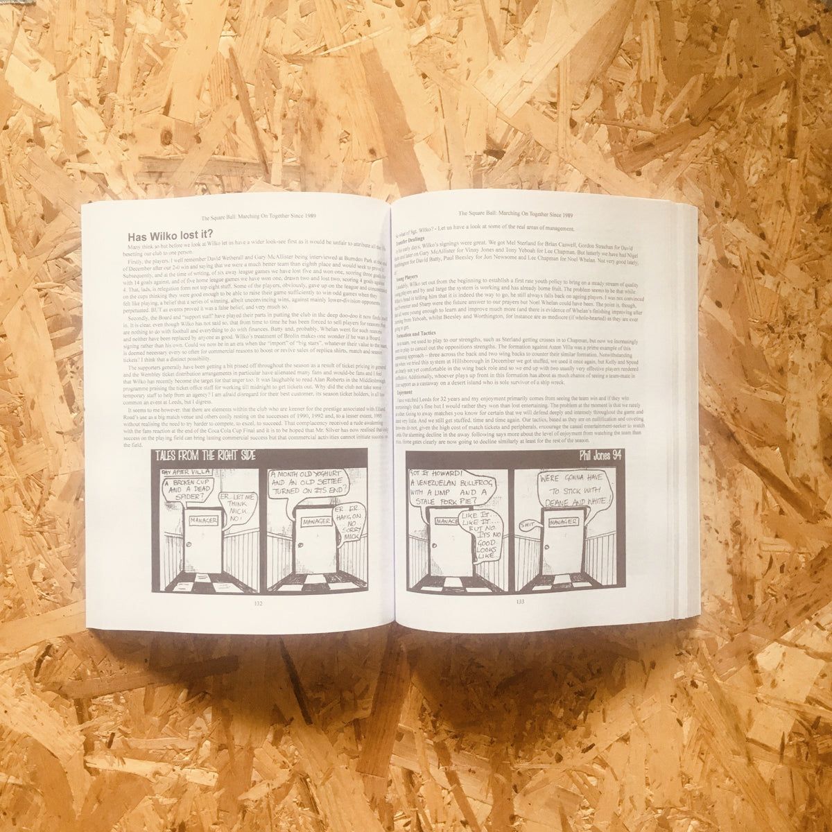 𝐑𝐄𝐒𝐓𝐎𝐂𝐊 | @TheSquareBall: THE FIRST TWENTY YEARS A 300+ page compendium of the first two decades of the iconic #lufc fanzine from its first issue in 1989 #MOT @Michael_TSB @moscowhitetsb @danmoylan @RobConlon25 🛒 stanchionbooks.com/products/the-s…