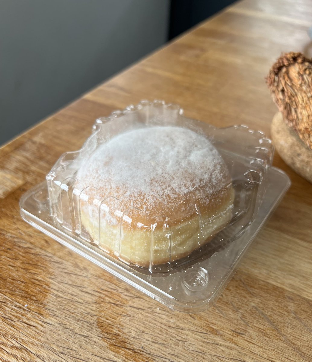 Warrens, £5 for 2 doughnuts 😳 left on display for 2/3 days & probably bought in, not made by Warrens? Lidl, 35p per doughnut, from their in-store bakery & fresh every day. The Lidl one is, was, divine 😋 As for Warrens, their prices are extortionate all round so a hard pass ✋🏼