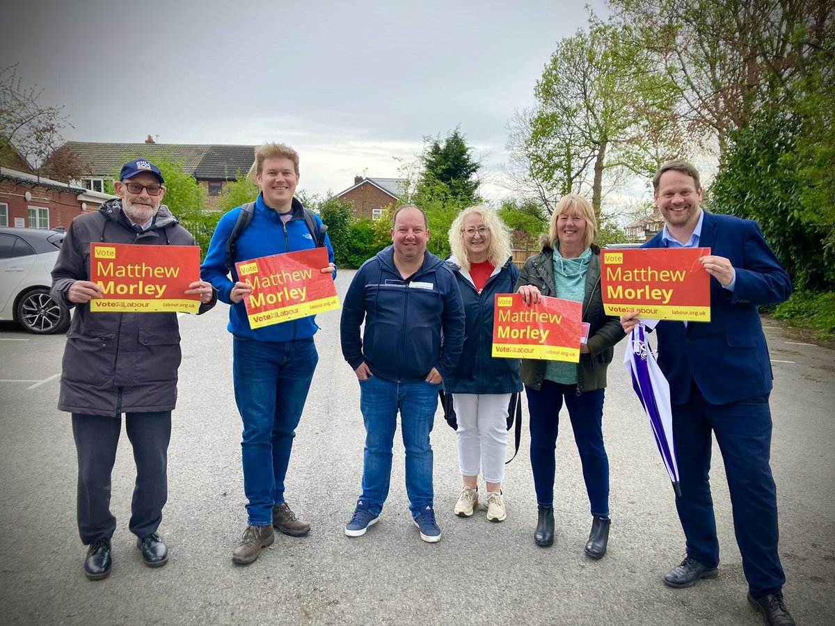 Another great afternoon talking to residents in Stanley and Outwood East Ward. Fantastic support for @UKLabour candidate @matthewmorley7👍 Use both your votes for Labour this Thursday! 🗳️