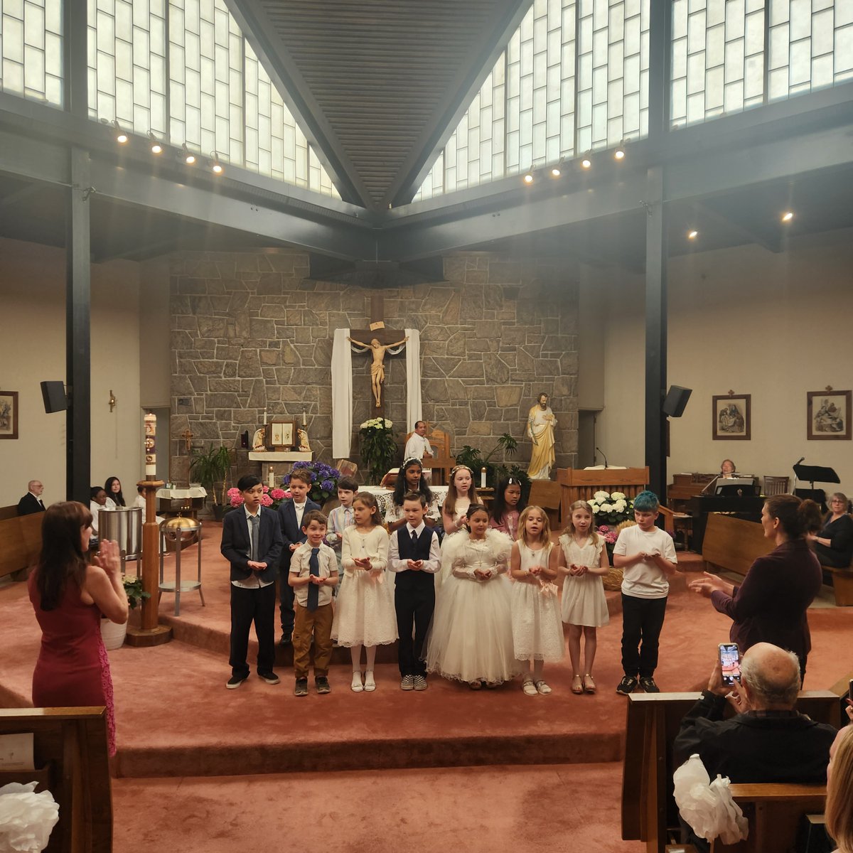Congratulations to the <a href="/SMCDSB_MMO/">Msgr.Michael O'Leary</a> students who received the sacrament of First Holy Communion yesterday.  Your school community is proud of you! <a href="/SMCDSB/">Simcoe Muskoka Catholic District School Board</a> #gracemercypeace #MMOrocks