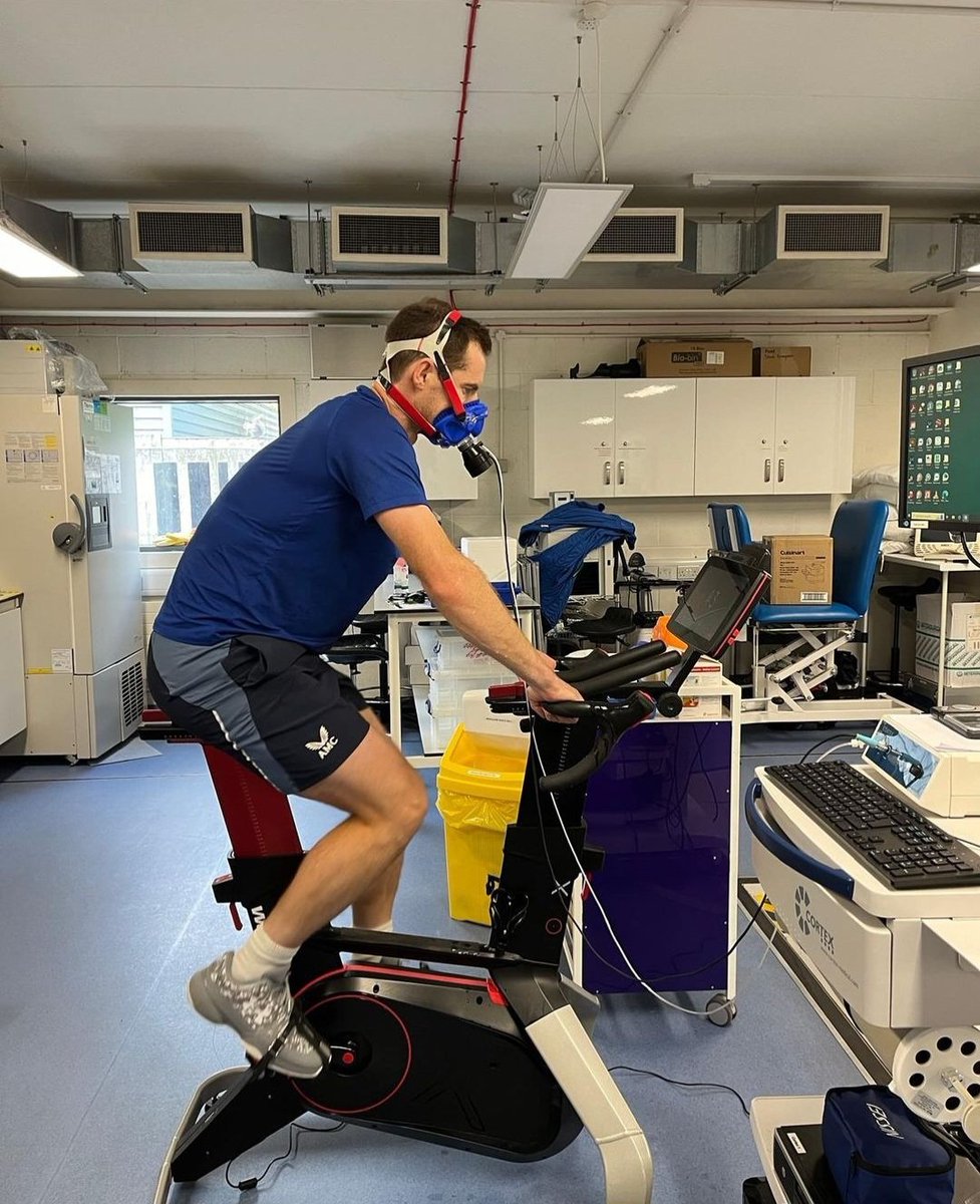 An absolute pleasure to welcome @andy_murray and @the_hough to the @UoR_LifeScience Physiology laboratory last week @RoehamptonUni.