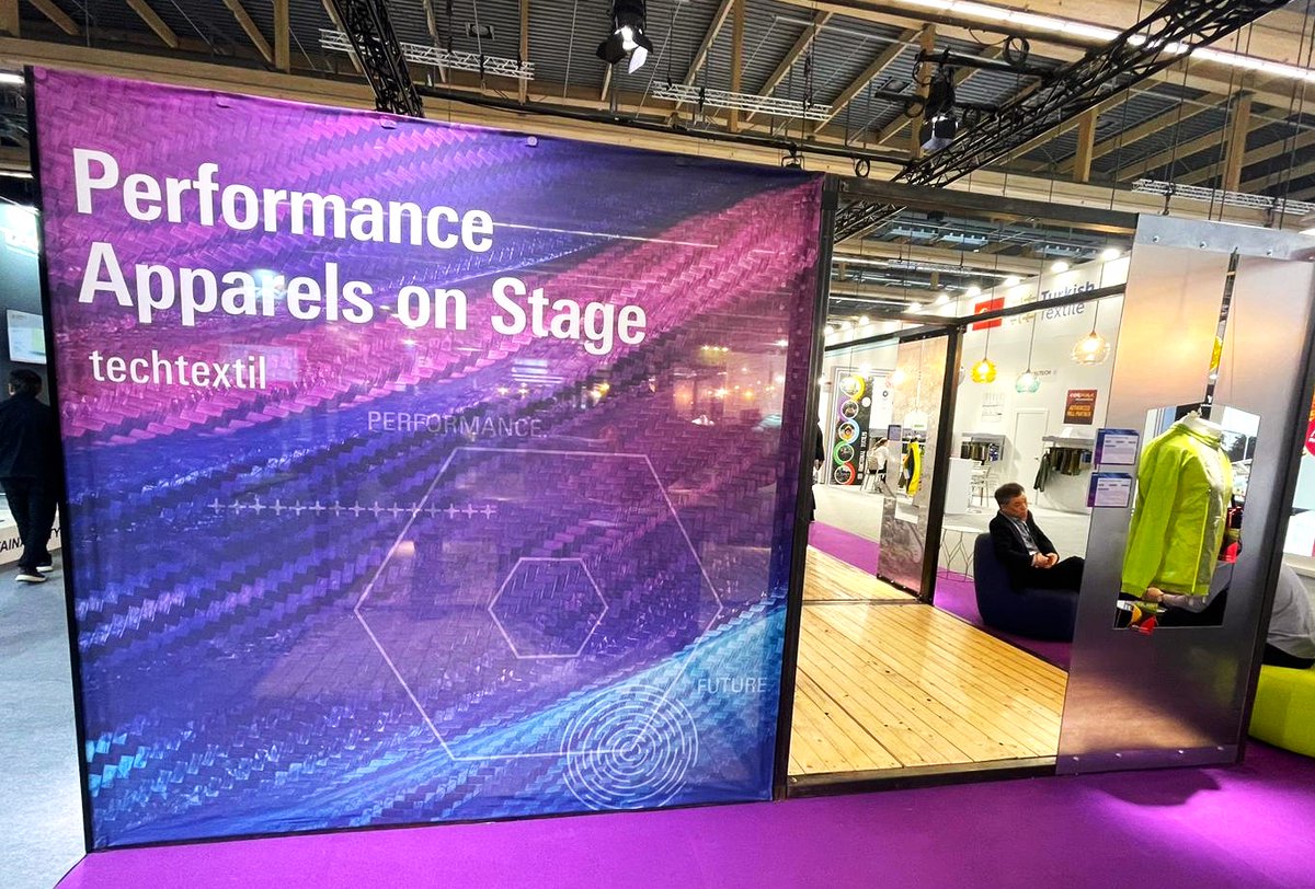 hilaturasarnau's tweet image. GUANTES IGNÍFUGOS + ANTICORTE 100% PARA-ARAMIDA RECICLADA, seleccionados para la exposición especial &quot;Performance Apparels on Stage&quot; en #Techtextil 2024.

Un producto de gran valor añadido, ejemplo de innovación, reciclaje ♻️ y sostenibilidad 🌱 aplicados a los textiles técnicos.