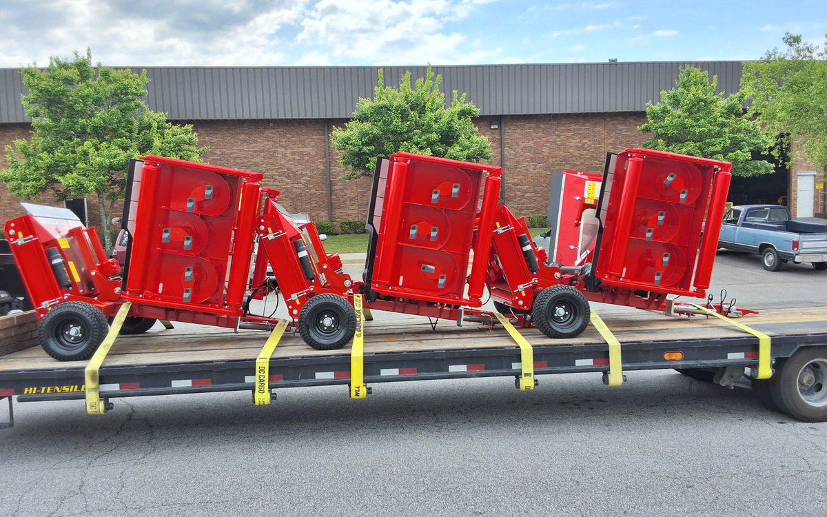 Another 3x Snakes out the door! If you haven't seen one of these mowers for yourself, book a demo with us. trimaxmowers.co/3JDu7cN #SpendlessDoMORE