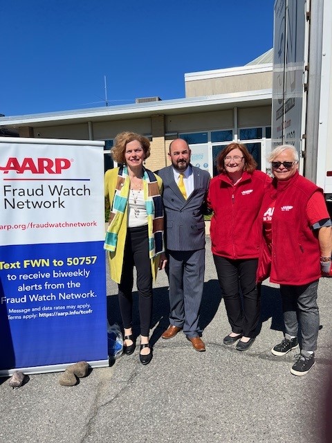 Thank you to our volunteers, @PatriciaFahy109 & @MCCoyCountyExec Counsel Jeffery Jamison for coming to #AARPNY shred event @AlbanyJCC. Shredding old documents protects against fraud. More events are coming up. Find a location near you: aarp.org/NYStopScams #FightFraudShredIt