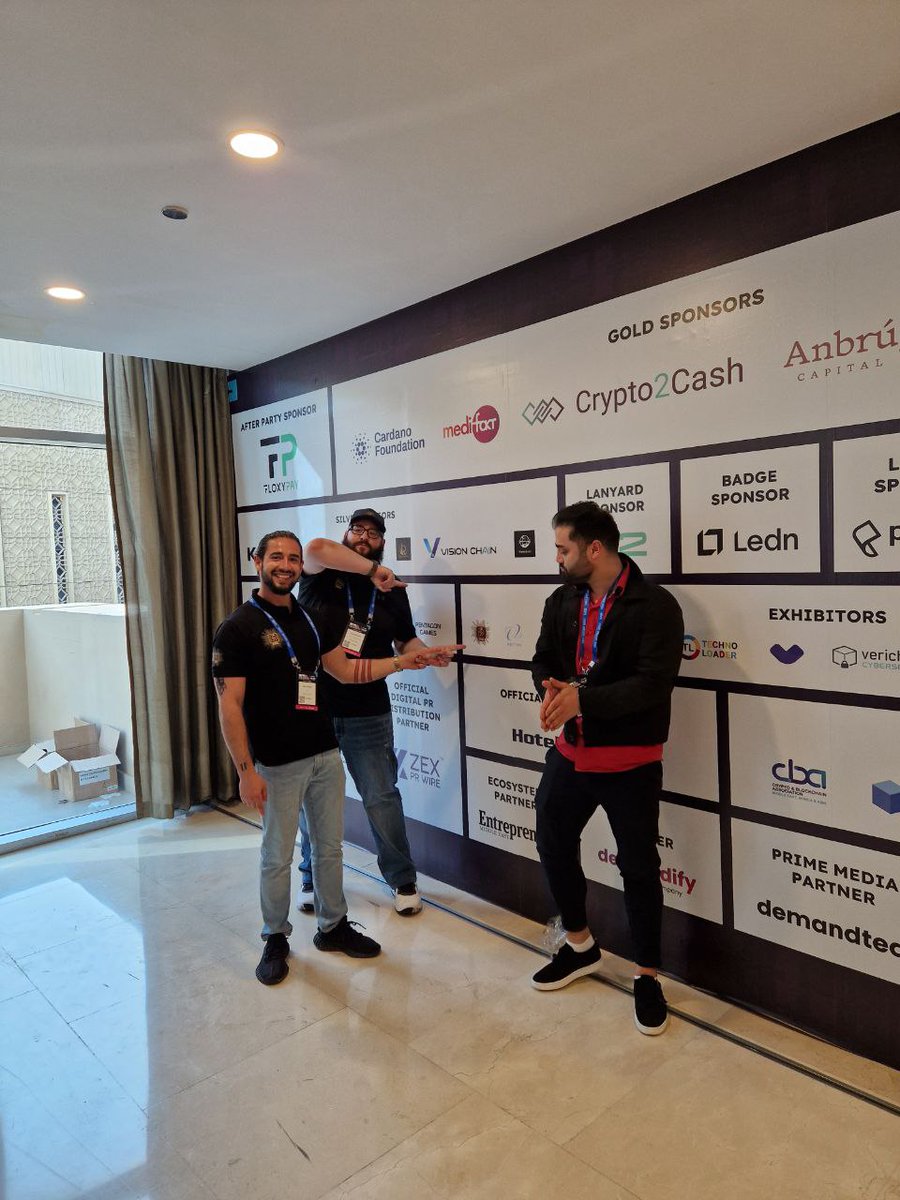 The @DSQ_Solutions team in action! #WBS #Dubai #Crypto #Business. World Blockchain 2024 brought the following to DSQ!

⚫️Venture Capitalist Investors. 
⚫️ 25 + Partnerships.
⚫️ Business solutions. 
⚫️ Life long connections. 
⚫️ Mainland license.

What a wonderful 2025 in #Dubai!