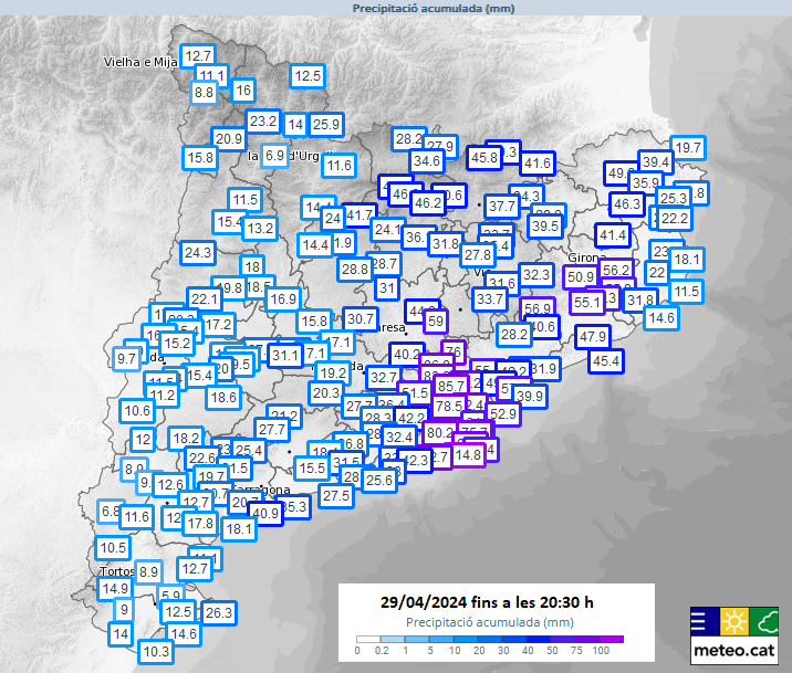 Al conjunt de Catalunya, avui dilluns ja és el dia més plujós des del 23/11/2021. Aquest vespre la pluja s'ha intensificat al tram inferior de la conca del #Llobregat i al llarg del dia (fins a les 20:30 h) l'estació de #Viladecans acumula 115 mm #BaixLlobregat