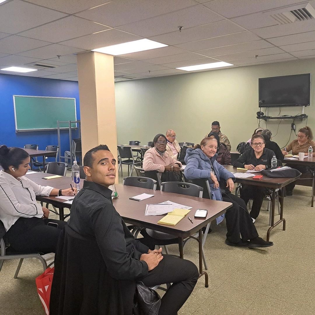 AROUND THE UNION: last week, @RWDSU Local 1-S kicked off ESL classes for members thanks to our partnership with @CWENYC!