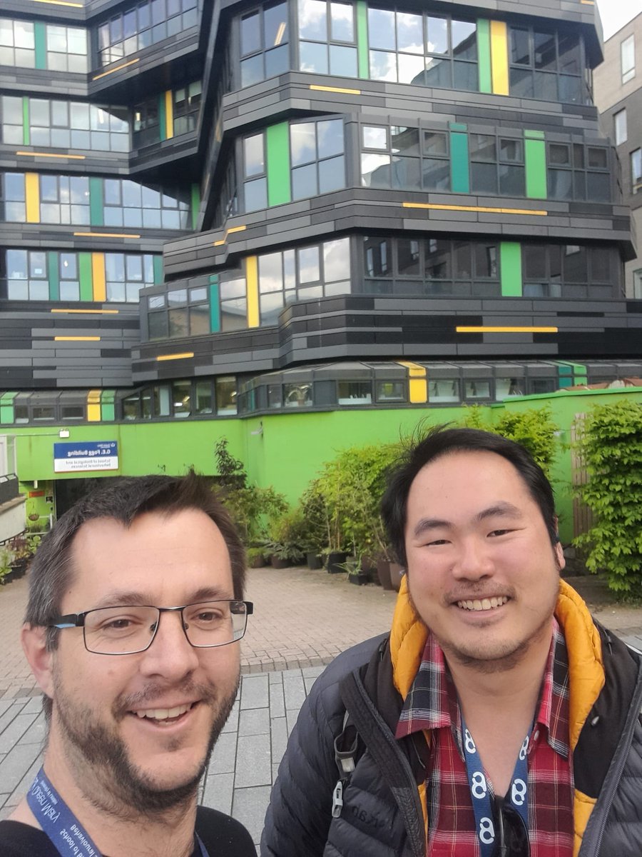 Great to catch up with @hungenlai90 today at @QM_SBBS, back from his travels in NZ. Clearly I'm winning on grey hairs.