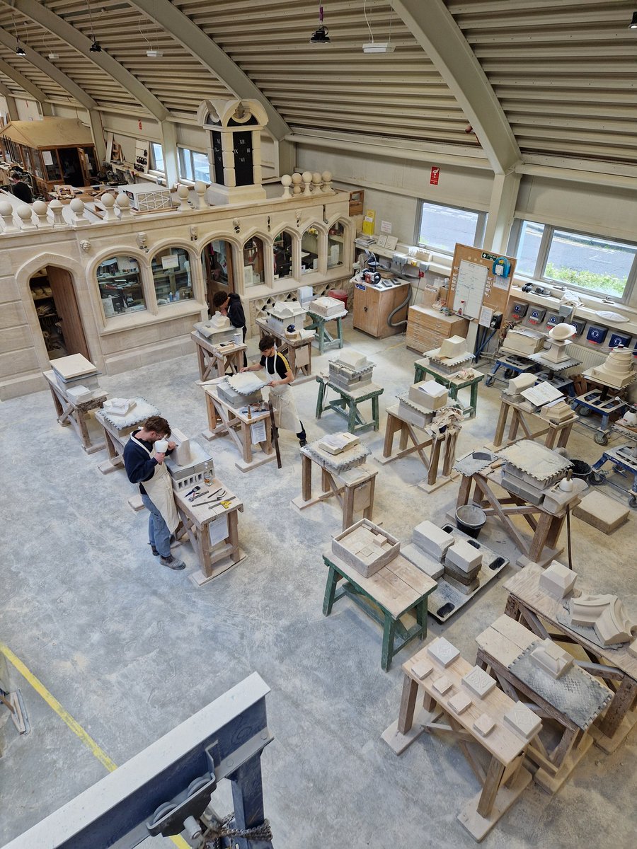 Thanks to everyone at <a href="/thebcc_london/">BuildingCraftsCollege</a> for showing us around today along with <a href="/CoMasons/">The Worshipful Company of Masons</a> . Great to meet apprentices and tutors. #stonemasonry #Livery #apprentice