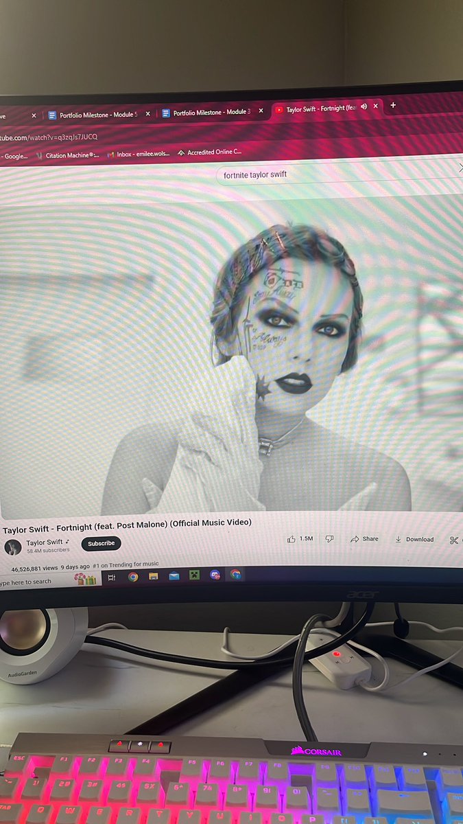 @taylornation13 celebrating with the #FortnightVideo #WhereIWasApril29th #TSTTPD