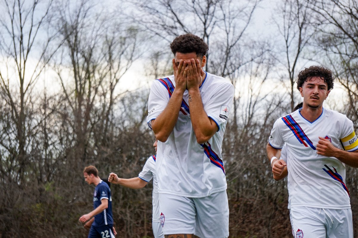 Oakville Blue Devils and Woodbridge SC tie 3-3 in a six goal thriller Match Report & Photo Album👇 cloudnorthtv.com/oakville-blue-… @L1OMens | @cloudnorthtv | @WoodbridgeL1OM | @thebluedevilsfc | @League1Canada