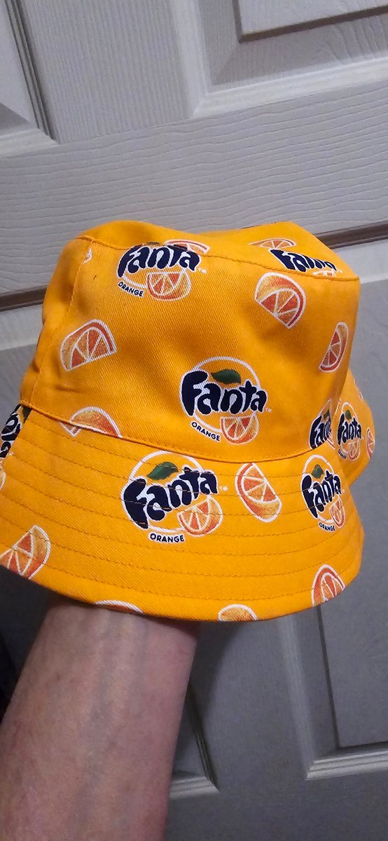 ePaperArtist tweet media