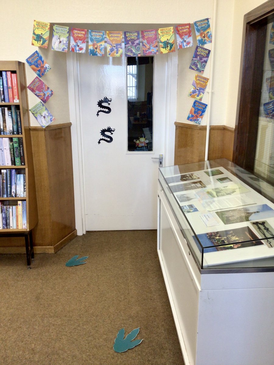 Follow the dragon footprints in Lochwinnoch Library to the Dragon Storm event with Alastair Chisholm - Lochwinnoch Primary pupils loved it - especially drawing and naming their own dragons with special powers! Thank you @alastair_ch @LPSandELCC 🐉🐲