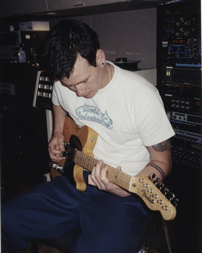 Tom DeLonge recording Enema of the State, ca. 1999. 🎸