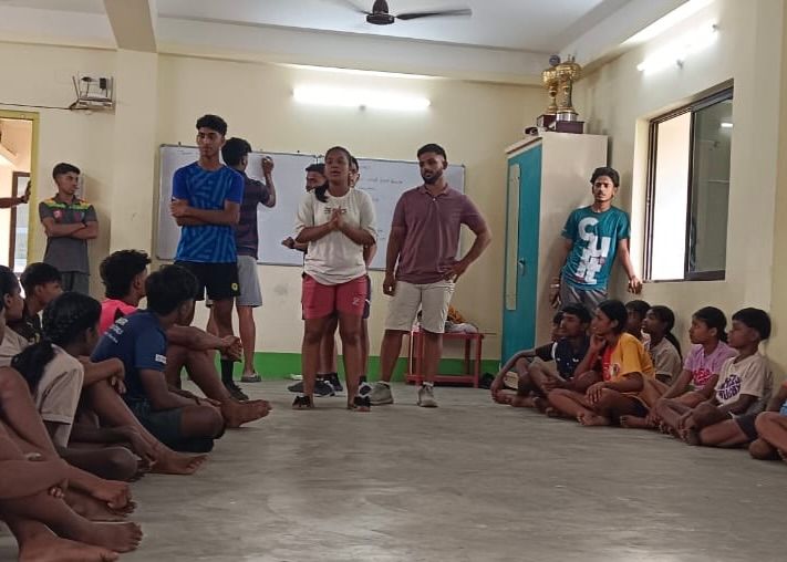 Getting out of our comfort zone, learning and developing. Our Access scholars have just completed an intense four day programme based around our Sunrise Centre in Saraswatipur. Workshops delivered to them, classes delivered by them, discussing and learning.