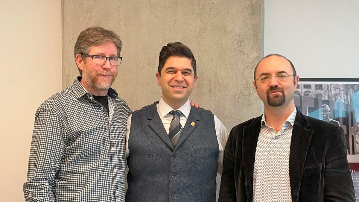 #TelferNation candidate Peyman Varshoei has successfully defended his thesis! 🥳 

Under the supervision of Professors Jonathan Patrick and Onur Ozturk, Peyman received his PhD in Management with a concentration in Health Systems. 

➡️Learn more: bit.ly/3w9eA1q