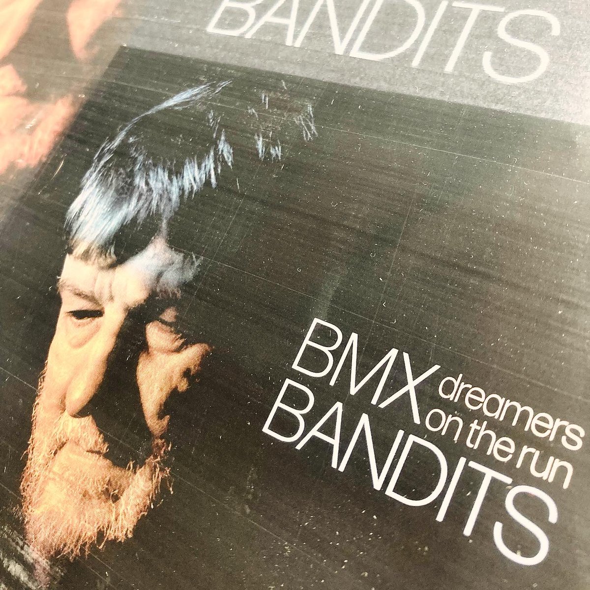 The third track on the new #BMXBandits’ album “Dreamers on the run” is the astoundingly good “Time to get away”. It even goes all Ennio Morricone at 2:53 with immense trumpet and choral work. Wonderful. 
@LlSTENlNG_PARTY 
#timstwitterlisteningparty