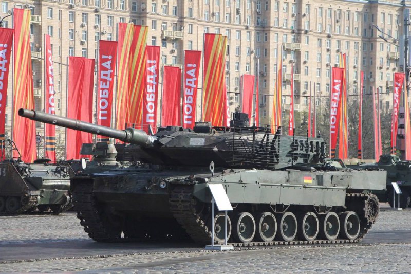 معرض غنائم اسلحة الجيش الاوكراني في موسكو  GMWtexsXoAAldix?format=jpg&name=900x900