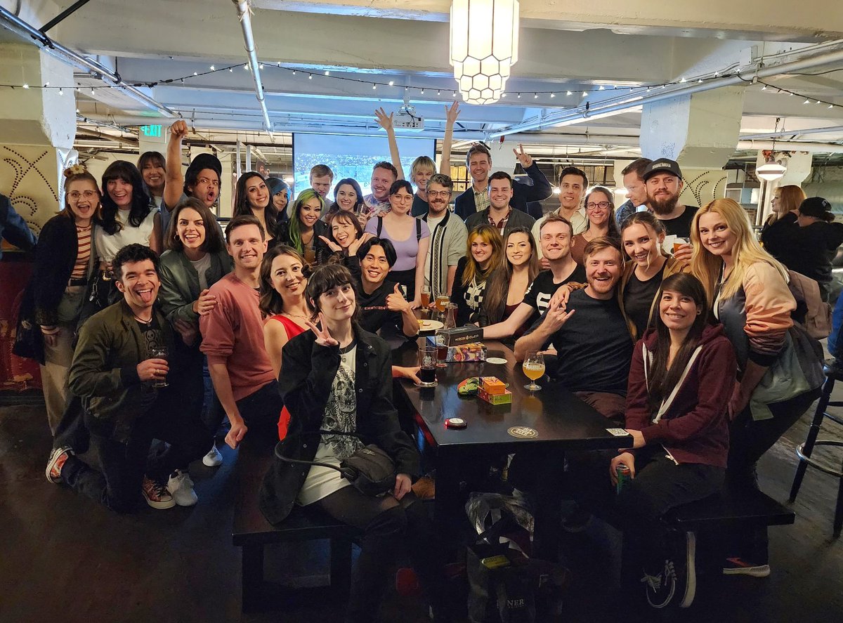 Thank you @KatyBentz for throwing another great Twitch meetup this weekend! I met some lovely people and it was just a joy to be around fellow creators. 💕