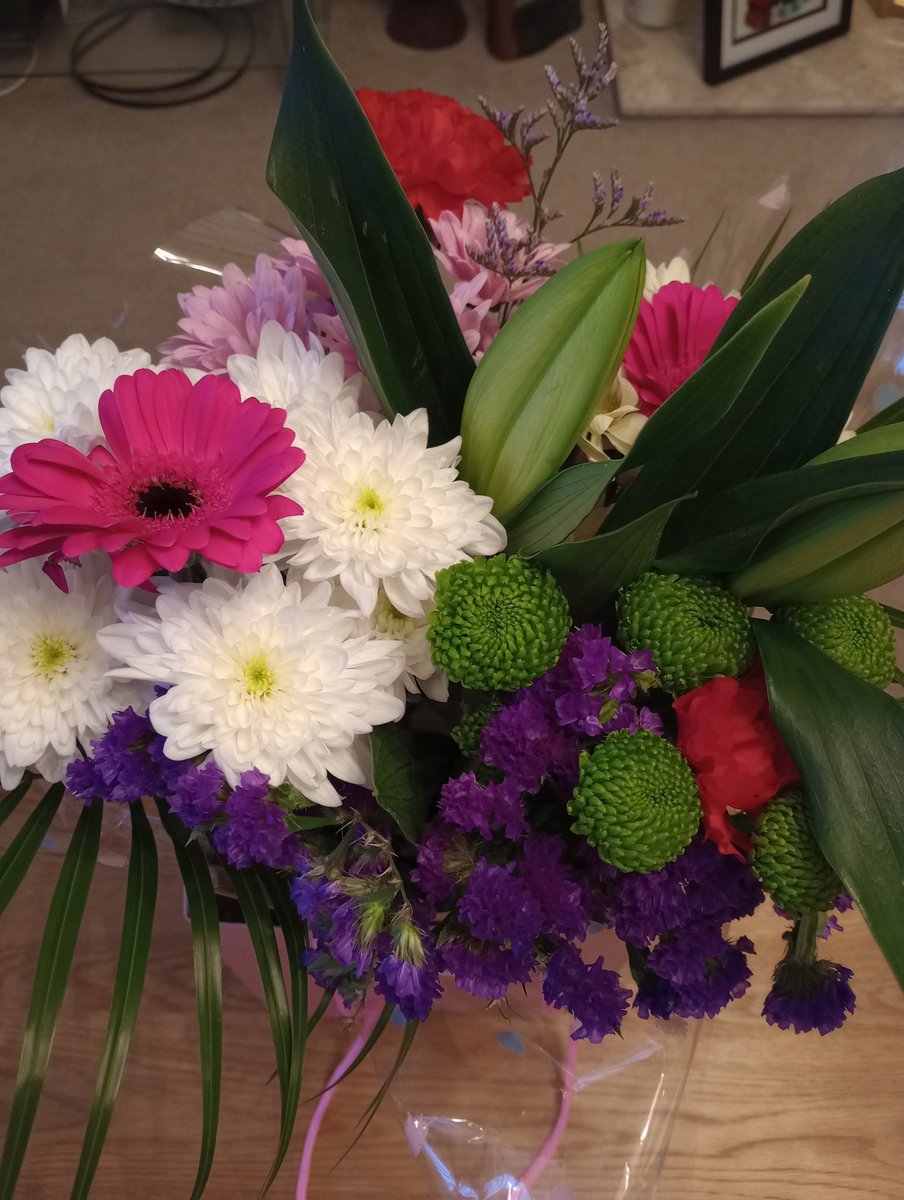 Received some beautiful flowers from <a href="/docjennywatson/">Jenny Watson</a> this evening.