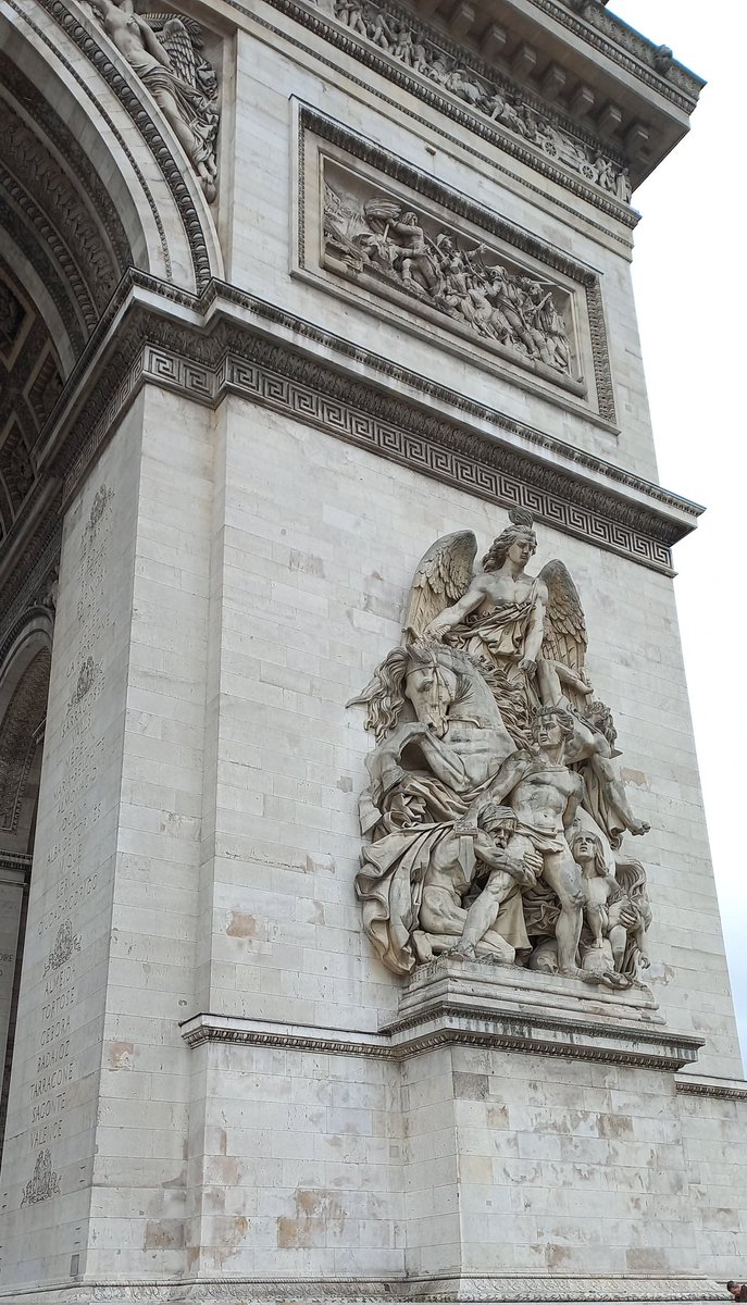 Arc de Triomphe 🇫🇷
🩵✨️