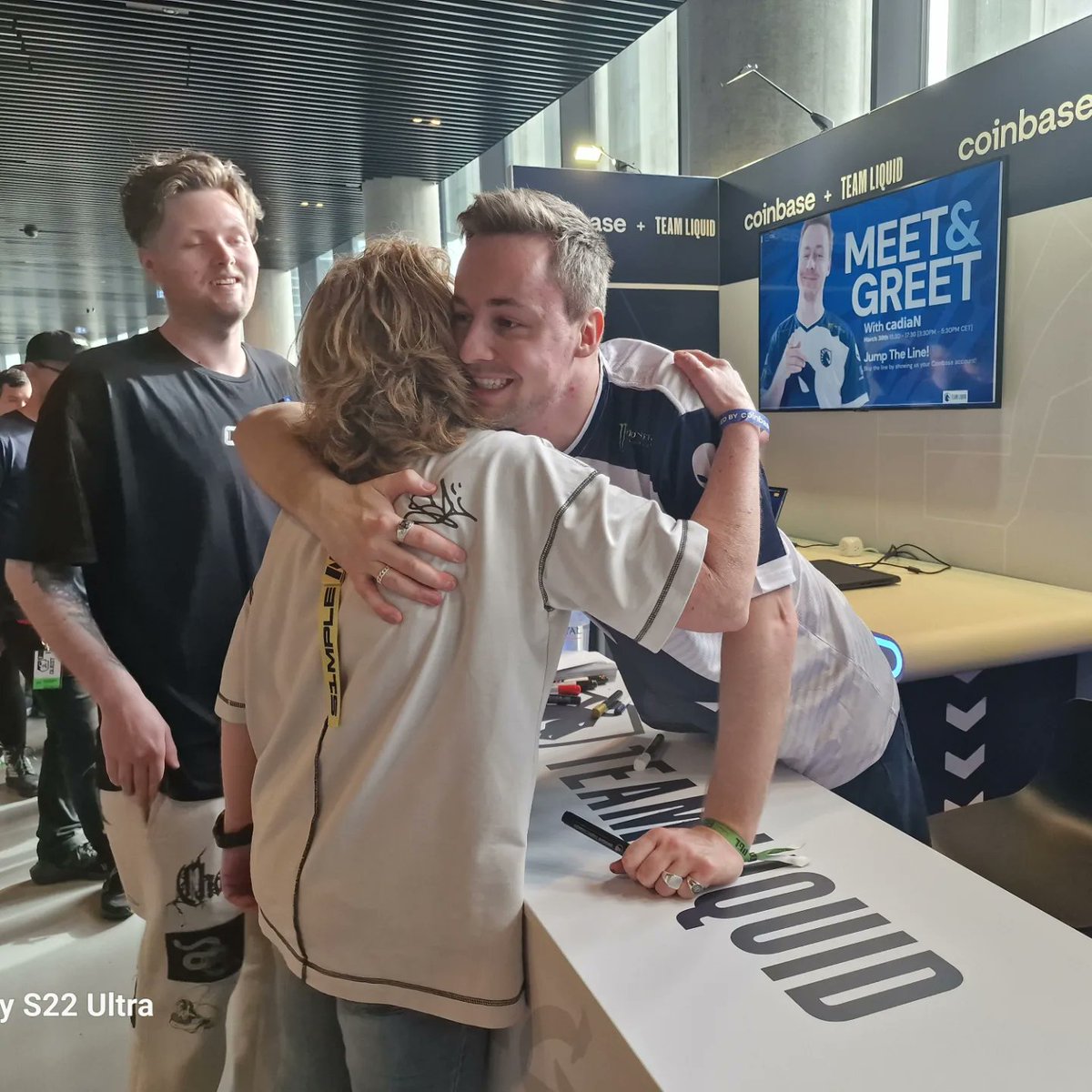 En opplevelse av de helt store. Jeg, <a href="/caspercadiaN/">cadiaN</a> og <a href="/He9nG_CS/">Henning -He9nG- Otterlei</a> . Major Royal Arena 2024👍