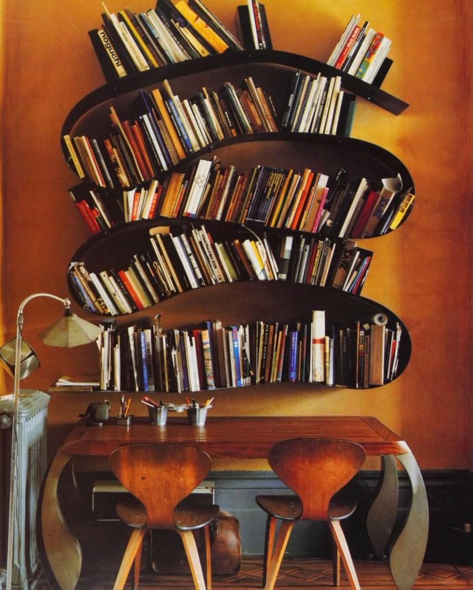 Obsessed with this bookshelf from Ron Arad’s house in Belsize Park, London.