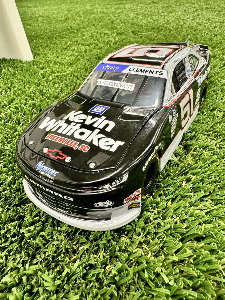 Lionel Racing tweet media