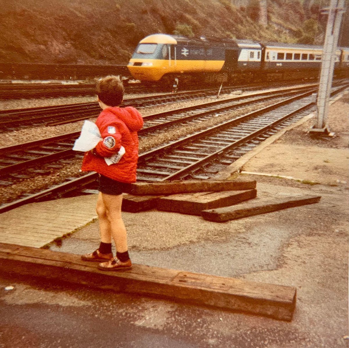 And yes, this is me at Edinburgh Waverley back in the 70’s, probably 1978 wearing my NASA stitched badge on my C&A coat, clutching a Menzies prized Hornby 00 Class 25 under my arm as a treat from my late parents seeing the future. Not forgetting the Clarks brown shoes. Who would