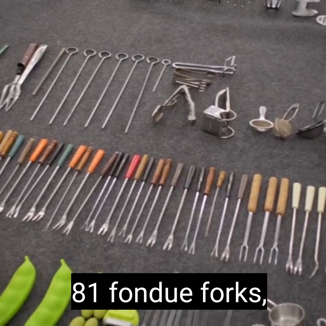 dylan6roberts's tweet image. Me: They don't have so much clutter

Them: 

#SortYourLifeOut