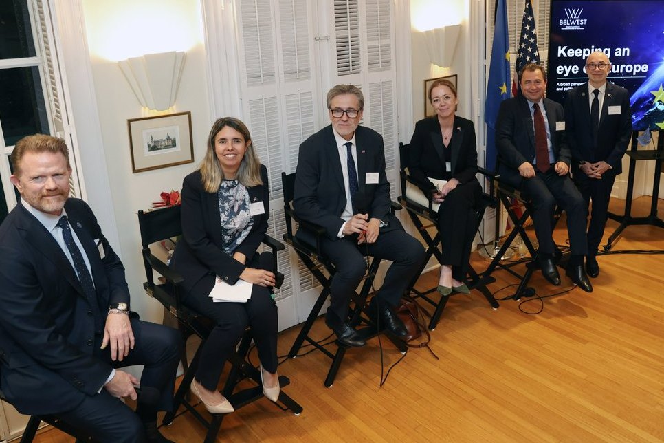 Last week, @IEConsulGenLA participated in 'Keeping an Eye on Europe' a panel discussion hosted by @BelwestUS at @BelgiumLA 🇪🇺

In advance of #EuropeDay, it was vital  EU-US economic/political relations were highlighted. It was great to see such strong interest from the community!