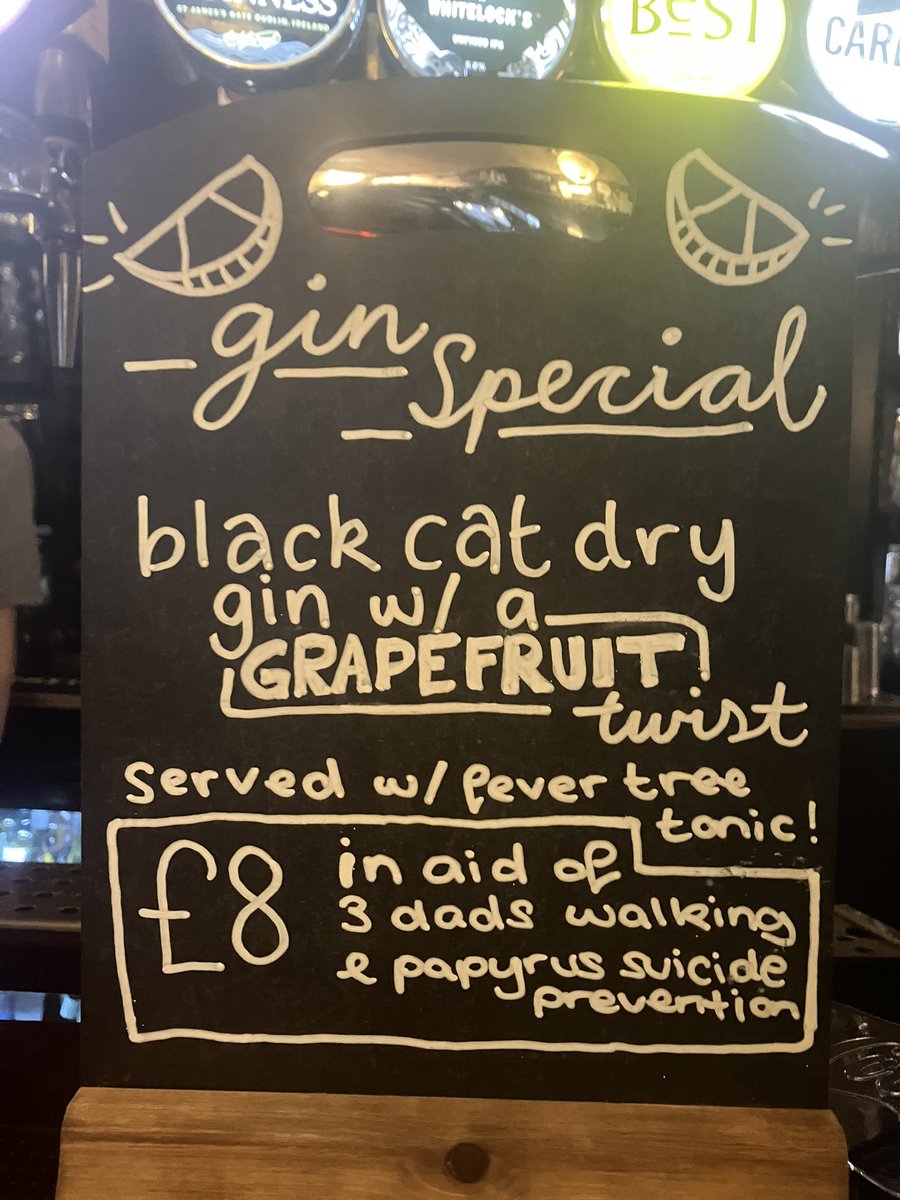 Great that @WhitelocksLeeds #Leeds are supporting @3dadswalking by serving @ganyambrew 3 Dads Walking on Water & serving Black Cat 3 Dads gin as a special! I enjoyed a much needed pint after todays leg of the Walk of Hope 2024! 🥾🍺 #3DadsWalking #SuicidePrevention